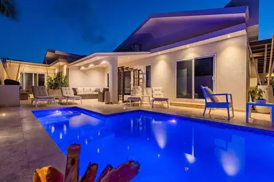 Image de Luxurious Apt 1 Full Kitchen Across from Palm Beach