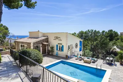 Image de Villa in Costa d'en Blanes with beautiful Sea view and pool