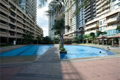 Image de Couple's Getaway|Netflix|Fast net|Parking nr Makti