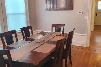 Image de Lovely 4 bedroom Apartment
