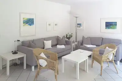 Image de Vacation apartment for up to 4 people, quiet location, Wlan, south-facing terrace, pets, washing machine