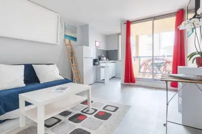 Image de Les Hélianthes by Interhome