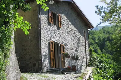 Image de Stone farmhouse:kitchen+2bedr+2bathr+ifournished laundry Cin: It046022c2ihu96ta5