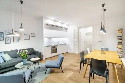 Image de Stylish & bright 4-Bedrooms Apartment_8 (130sqm)