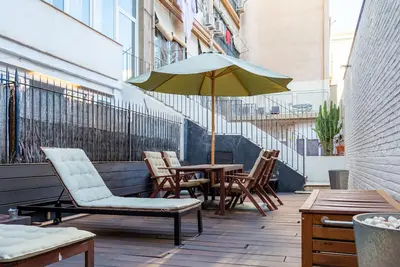 Sunny Stylish Terrace next to Paseo de Gracia