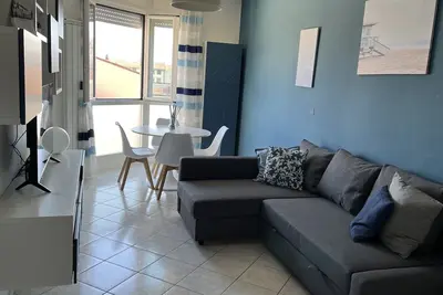 Modern apartment one step away from the pier and the beach!
