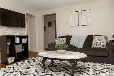 Image de Large 4 Bedroom Ct Home Comfy for Longer Stay