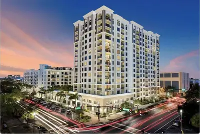 Image de Luxury Resort Like Building In St Petersburg, Fl