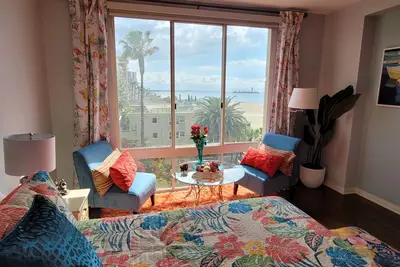 Image de Beachfront Lux Condo