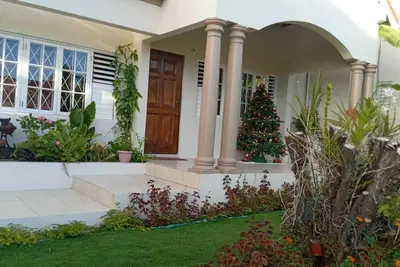 Image de Spacious 3bd / 2bth Townhouse w Housekeeping
