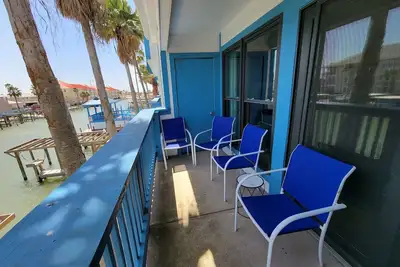 Image de 2 Story, 3 Bedroom Townhouse with a Boat Slip