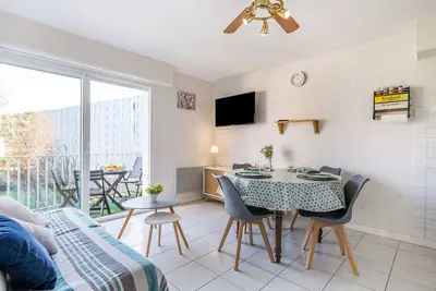 Image de Joli appartement pour 4 personnes avec Wifi, Tv et balcon