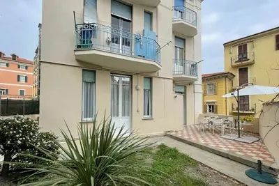Image de Confortable appartement pour 4 personnes avec Wifi, Tv, terrasse, animaux admis et parking