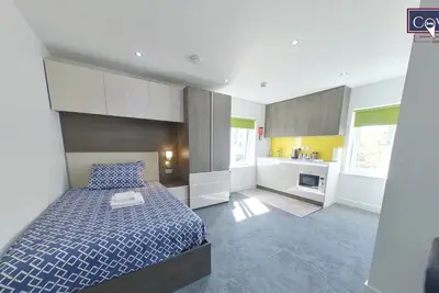 Image de New House - Queen Studio