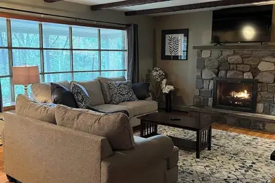 Image de 8 bed Lodge Near Camelback/Outlets-Hot Tub