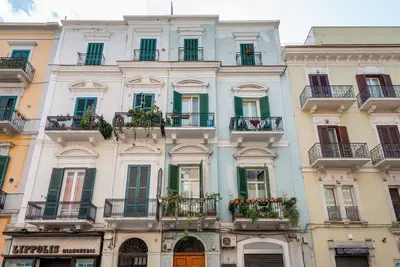The Blue Apt with terrace 700 meters from the station