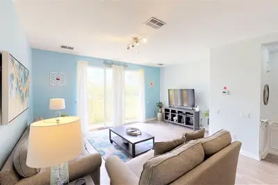 Image de Last Minute Disney Getaway! Luxury Condo with Private Balcony. Book Now! #39152