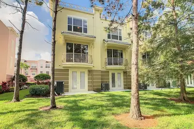 Image de Last Minute Disney Getaway! Townhouse with Private Pool. Book Now! #53623