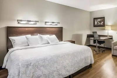 Image de 3 Budget-Friendly Units! Pet-Friendly Property, Minutes to Medford Square!