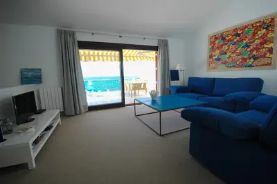 Image de Beautiful family apartment right by the sea in Cala Agulla