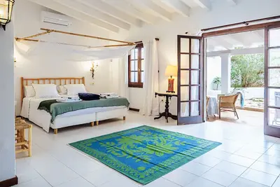 Image de New Spacieuse villa de charme
