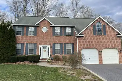 Image de Stunning, spacious family home, adjacent to Dt Annapolis,