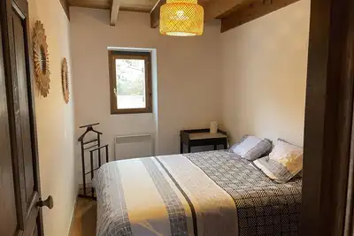 Image de Jolie maison de montagne avec vu sur les montagnes