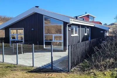 Image de Holiday home close to the North Sea.