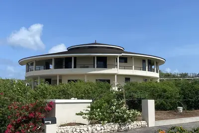 Image de Luxurious villa 360° gorgeous view.