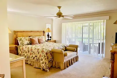 Image de Bright Spacious Villa with a Pool – 15 min from Siesta Beach #1 Beach in the Usa