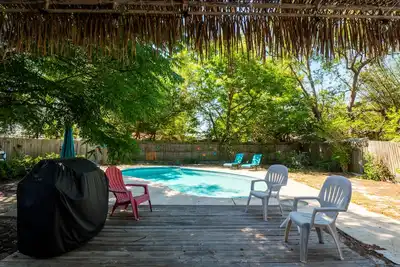 Image de Clearwater private home with pool - 4 miles from beach. Sleeps 7, 2 bed, 1+ bath