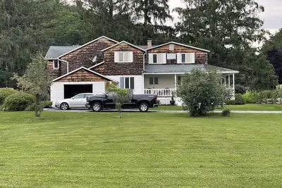 Image de Modern Rustic 5 Bedroom Home In the Foothills of the Catskills Mountains. 5 ⭐️