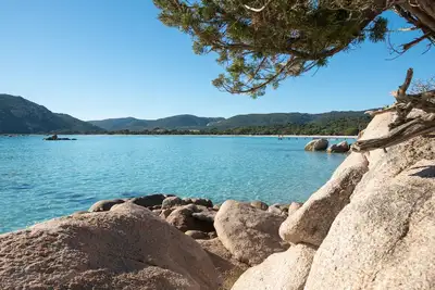 Image de Maison vue mer à 10 min à pied de la plage de Santa Giulia