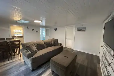 Image de 1 bedroom cottage 5 mins to Pine Island Park, 10 minutes to Weeki Wachee Springs