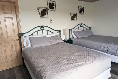 Image de Island Motel Room w/ 2 Queen Beds