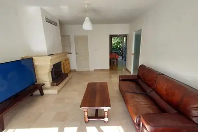 Image de Ravissante maison avec jardin et 2 chambres