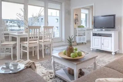 Image de On Shore - 2 room apartment directly on the beach and south-facing balcony