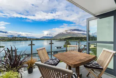 Image de Exciting Queenstown - luxury, spacious apartment close to Queenstown