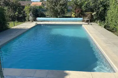 Image de Villa spacieuse avec piscine