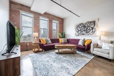 Image de 3br\/2ba Iconic Lux Loft With Gym