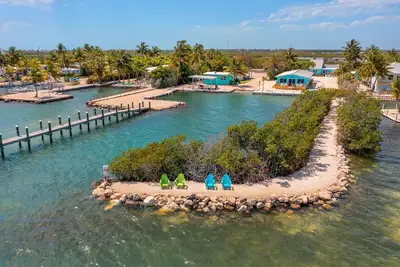 Image de Waterfront Anchor House with Boat Basin & Ramp!