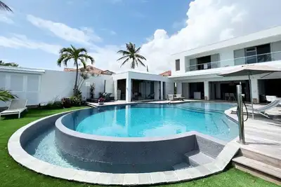 Image de Villa à Saint François G270 5 ch piscine privée