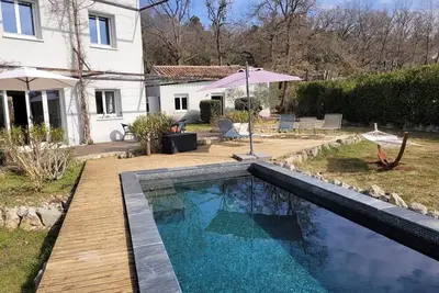 Image de Villa d’archiecte avec piscine cœur de la Provence