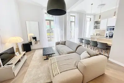 Image de 2 pièces moderne - 3/4 pers calme Cannes Hyper Centre Olam Properties