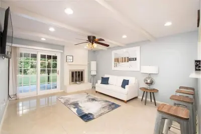 Image de Austin Alternative Perfect for Large Families