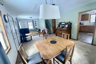 Image de Cozy Home close to hiking\/biking, Orv trails & many bodies of water