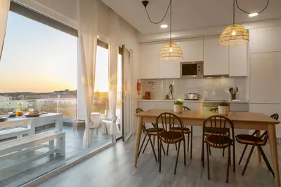 Image de Sunny Penthouse - Modern & Premium Apartment