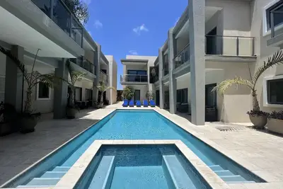 Image de Waykiri Unit A-11 Luxurious New Apartment, Noord