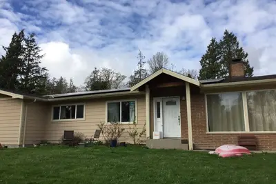 Image de Relaxing seaside home 5-min from the beach near downtown Bellingham