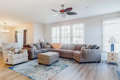 Image de Bear Trap Dunes with screened patio, pools, tennis, basketball, & WiFi